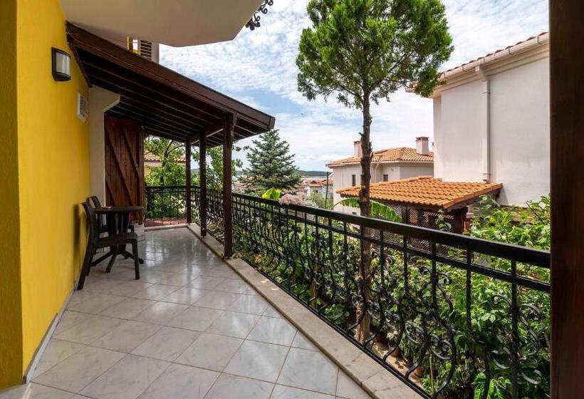 Отель Cunda Villa Anka