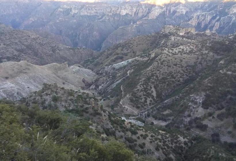 ホテル Entronque Barrancas