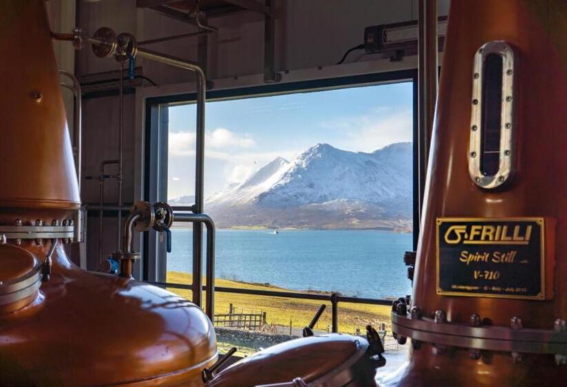 Отель Isle Of Raasay Distillery