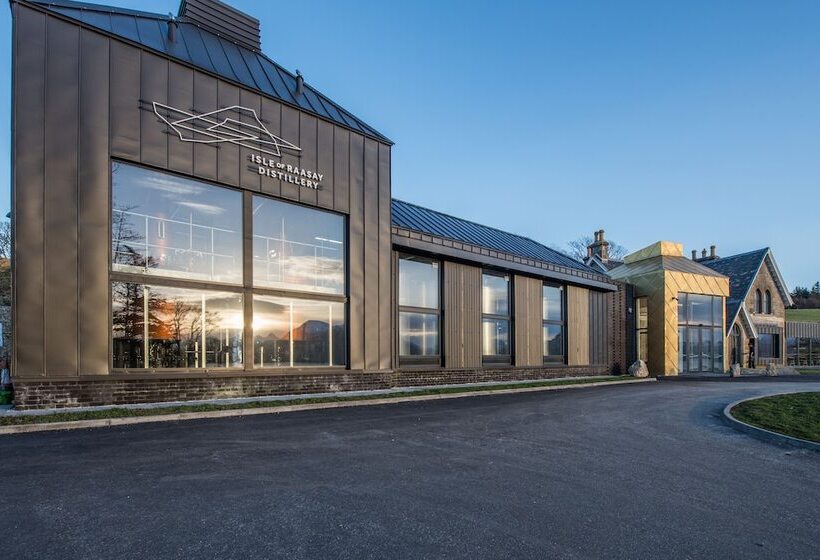 Отель Isle Of Raasay Distillery