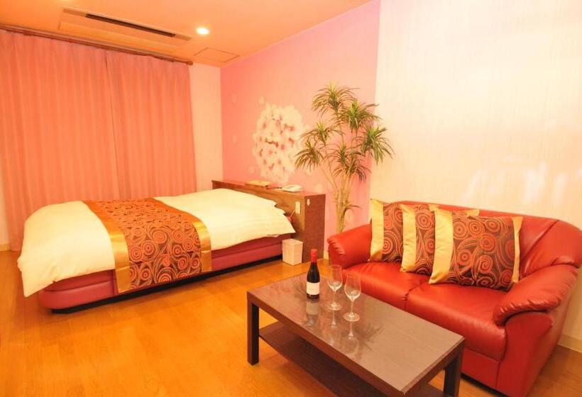 Hotel ｈｏｔｅｌkura