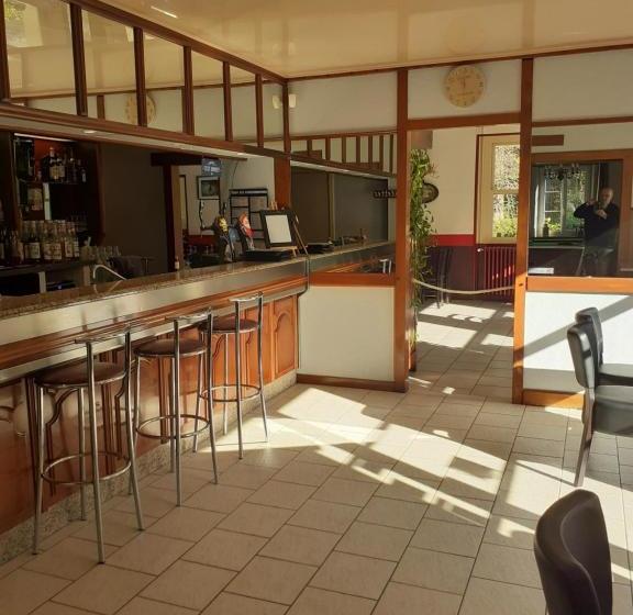 בית מלון כפרי Le Rond Gardien