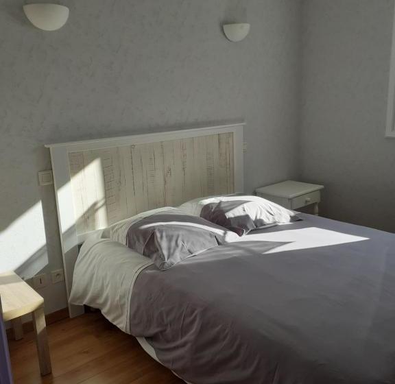 בית מלון כפרי Le Rond Gardien