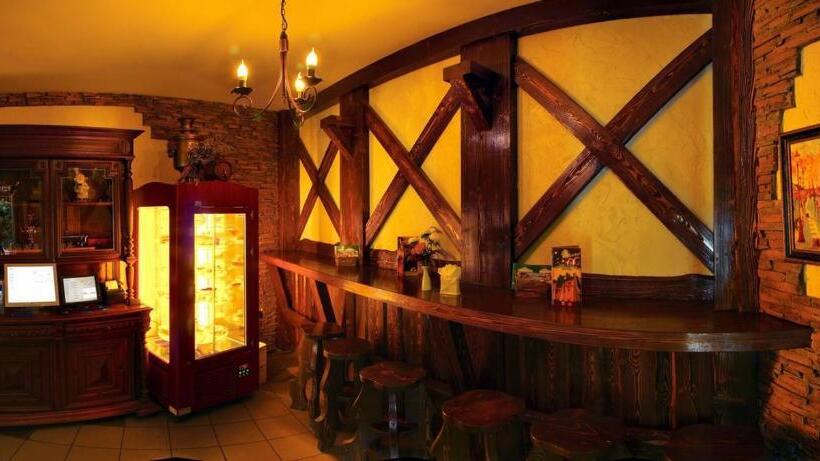 酒店 Medzhybozhskiy Zamok