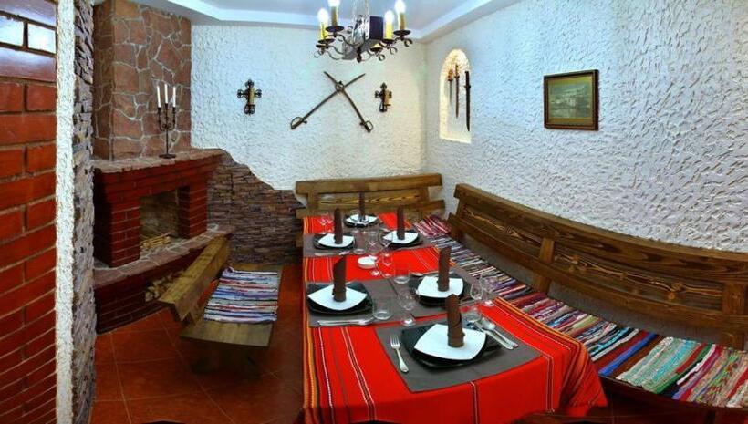 酒店 Medzhybozhskiy Zamok