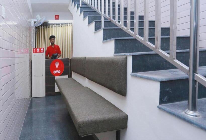 Отель Oyo 10220 Infopark