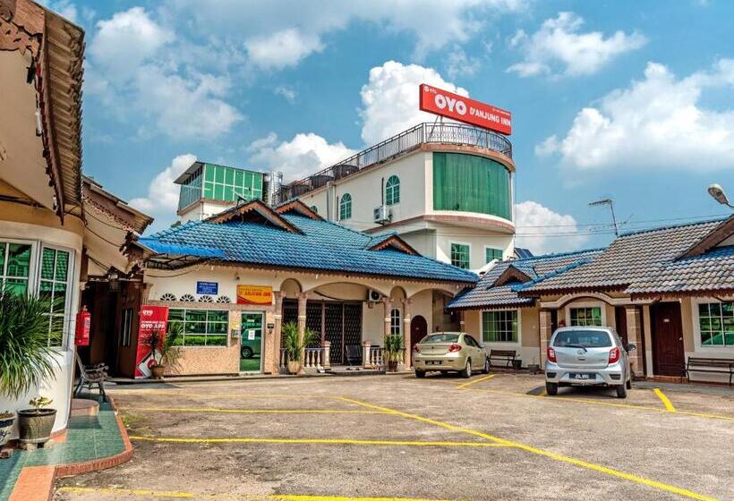 בית מלון כפרי D  Anjung Inn