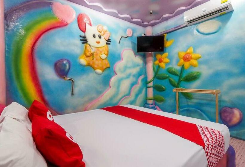 בית מלון כפרי Oyo 577 For Love