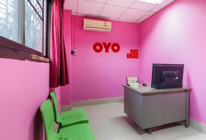 בית מלון כפרי Oyo 577 For Love