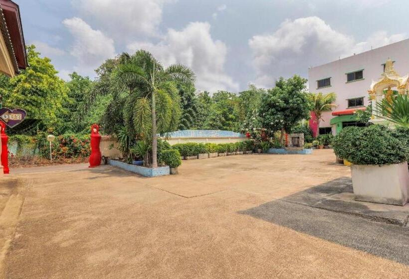 בית מלון כפרי Oyo 577 For Love