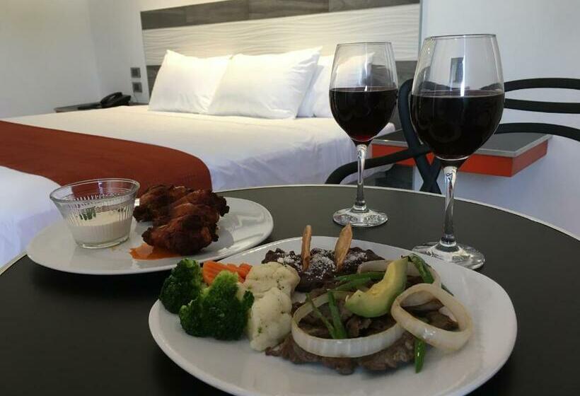 فندق Peninsula Frontera