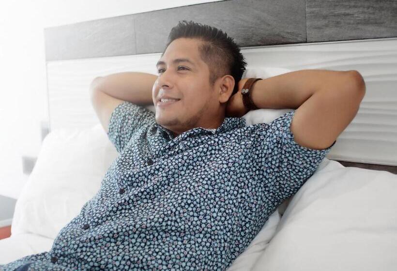 فندق Peninsula Frontera