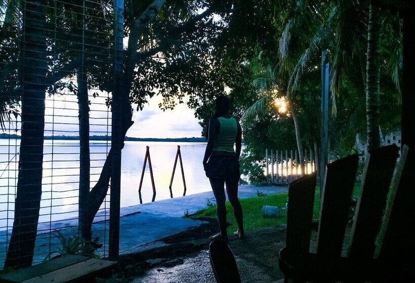 호텔 Posada Del Brujo