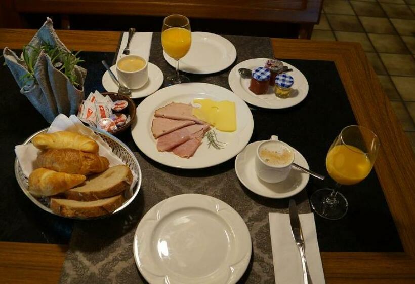 فندق Restaurant Kreuz