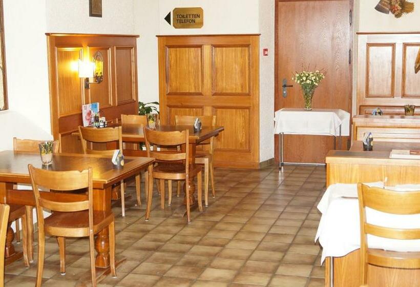 فندق Restaurant Kreuz