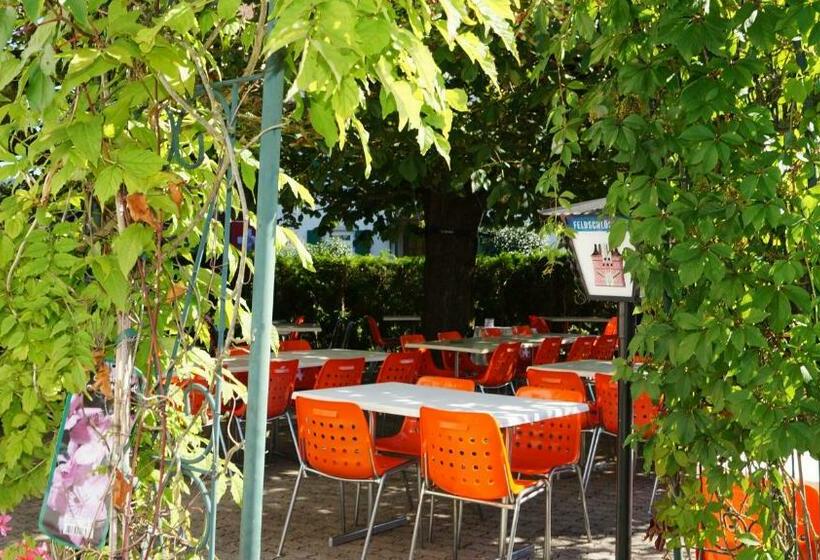 فندق Restaurant Kreuz