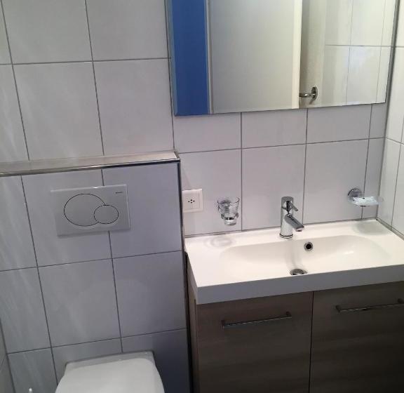 ホテル Restaurant Loewen