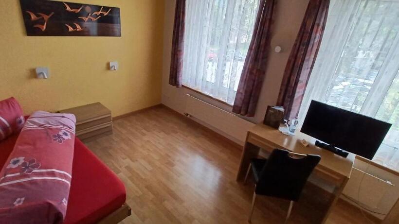 فندق / Restaurant Post