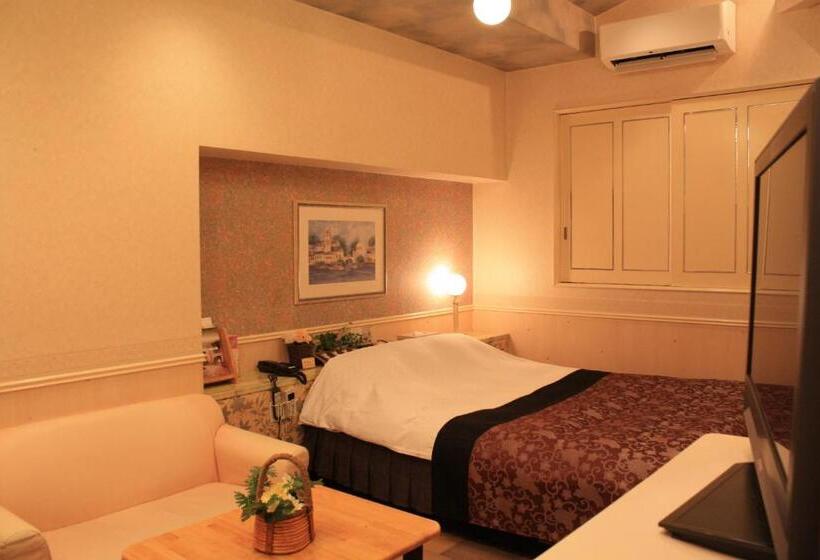 Hotel Restay Moon Kochi