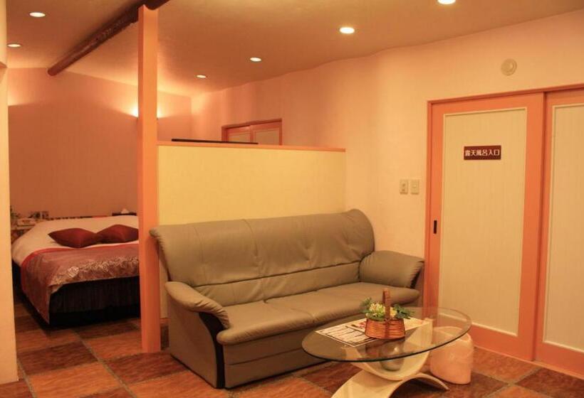 Hotel Restay Moon Kochi