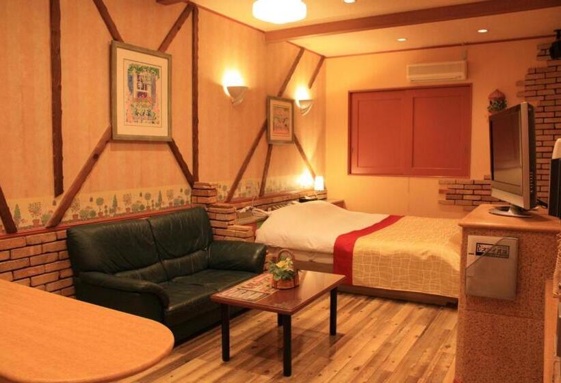 Hotel Restay Moon Kochi