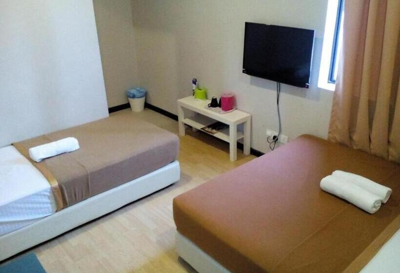 Отель Selesa View Gambang