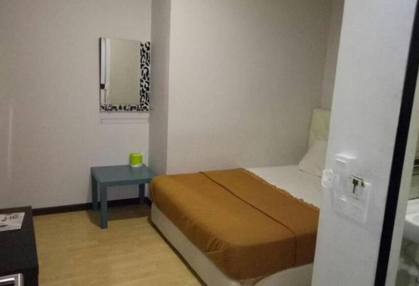 Отель Selesa View Gambang