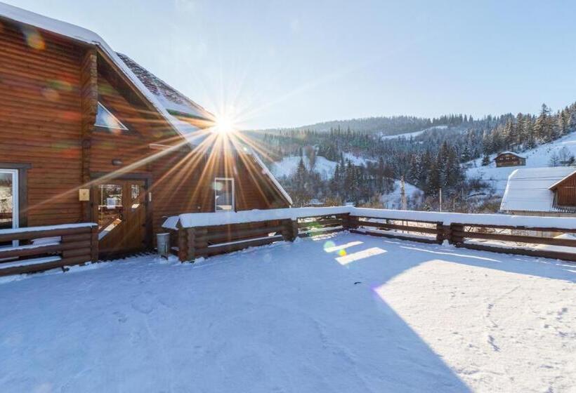 בית מלון כפרי Smerichka