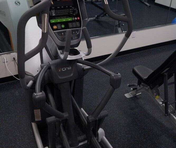 فندق The Groton Inn