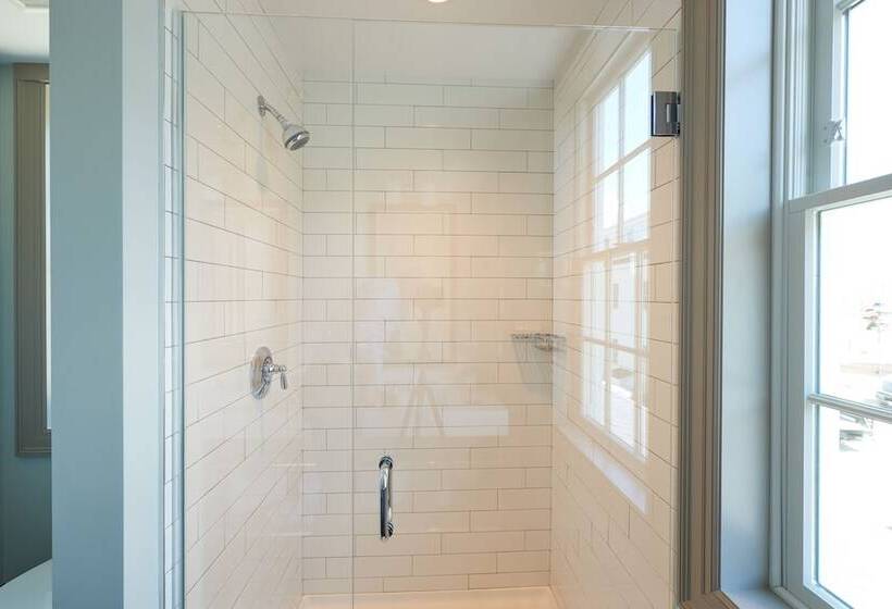 فندق The Groton Inn