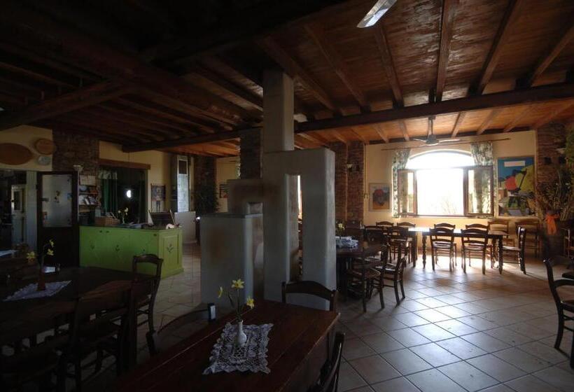 ホテル Valli Unite