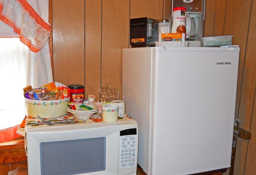 Little River Inn Motel