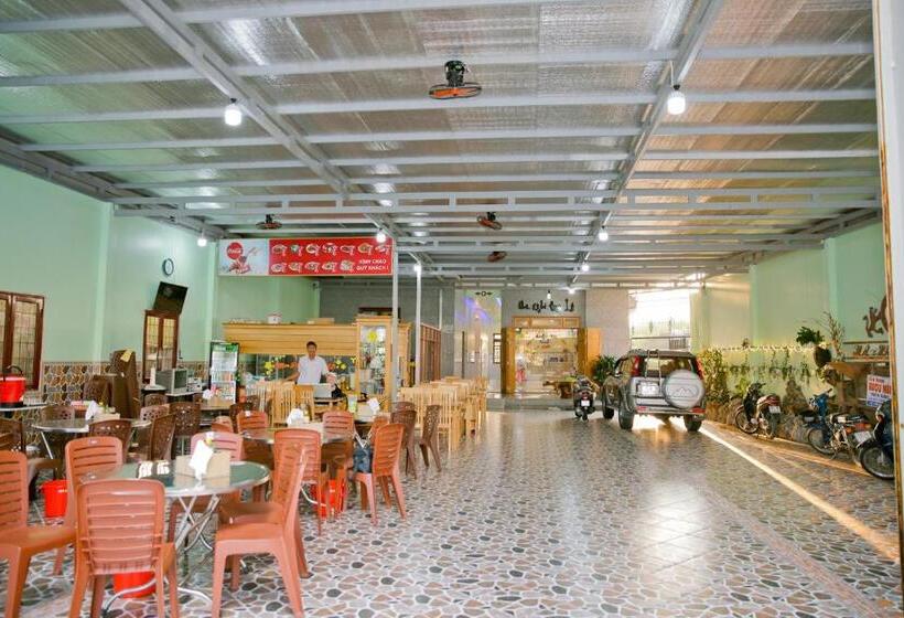 Nhà Nghỉ Quê Ló