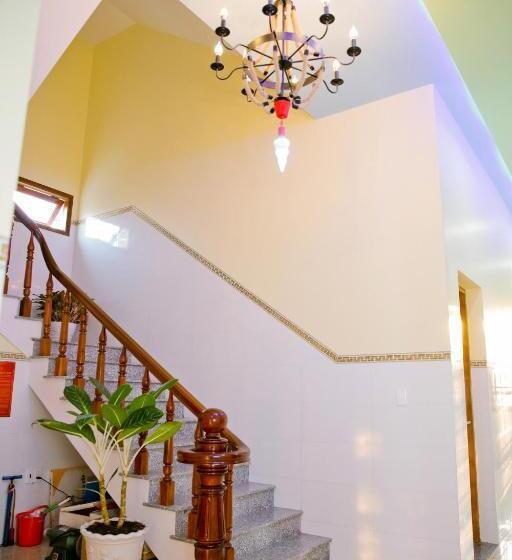 Nhà Nghỉ Quê Ló