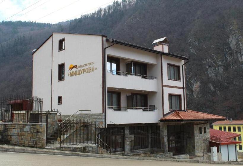 פנסיון къща за гости мишурови