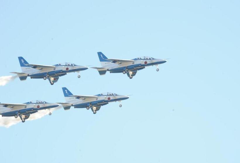 بنسيون ファミリー不向き!!素泊まり一棟貸切りではない個室の静かな方限定無料wifi