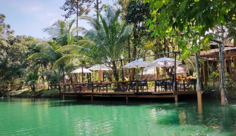 بنسيون Baan Thamachart