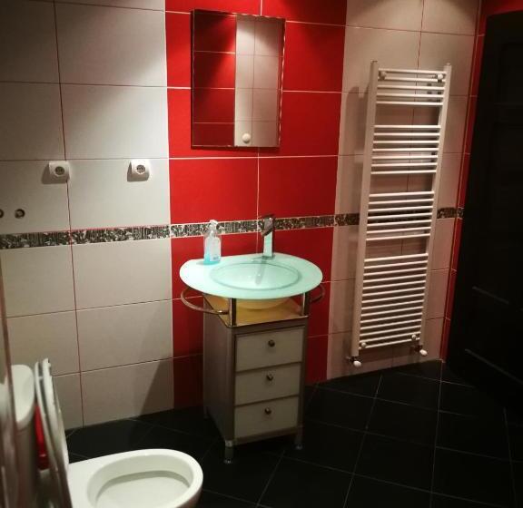 펜션 Bayrakova Guest House