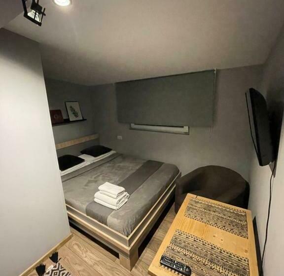 펜션 Robert Local Social Motel