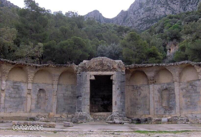 پانسیون Dar Aida Zaghouan