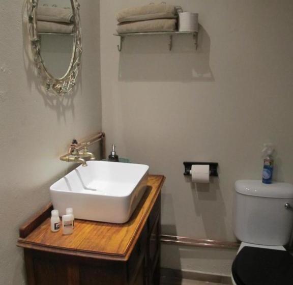 بنسيون De Sandsteen Gastehuis