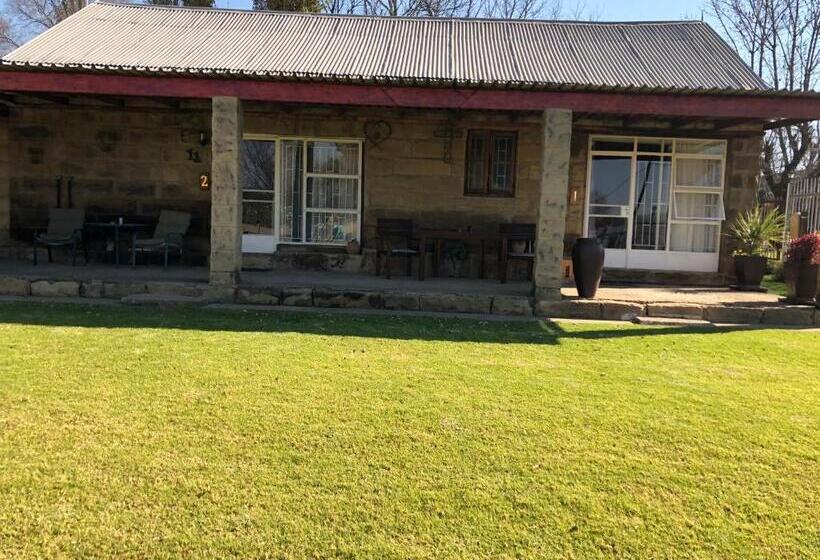 بنسيون De Sandsteen Gastehuis