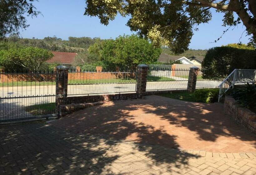 פנסיון Glenelg Road Guesthouse