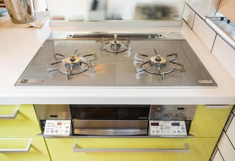 Пансион Gloce 葉山 サーファーズログハウス L Hayama Surfers Log House