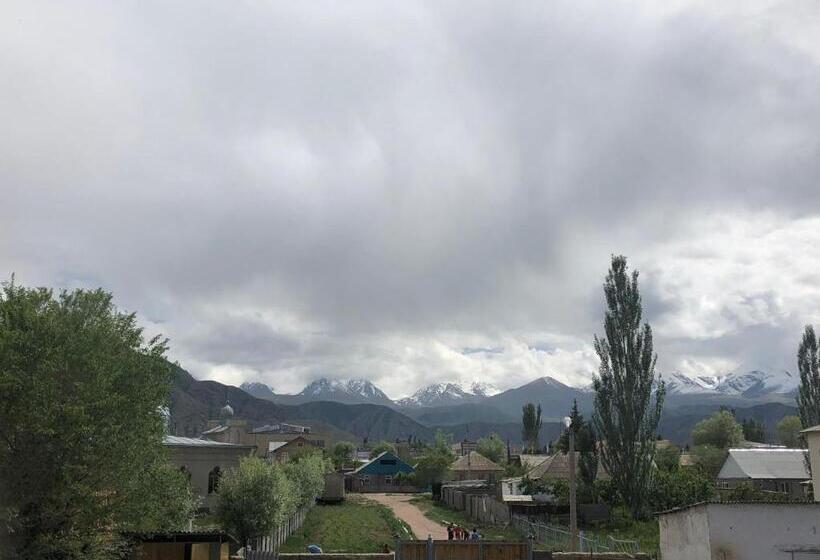 پانسیون Guest House Altyn Oimok