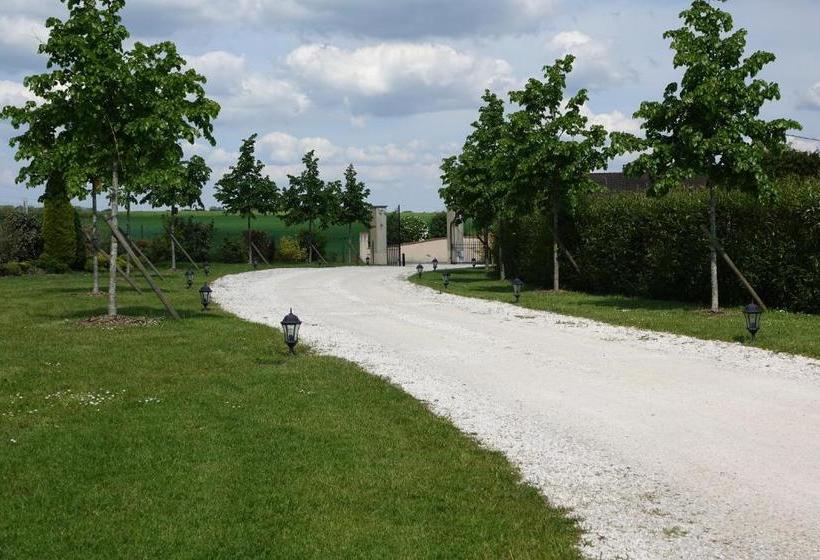 פנסיון Le Manoir Des Arômes