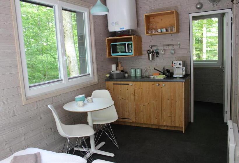 Пансион Les Cabanes Du Mont