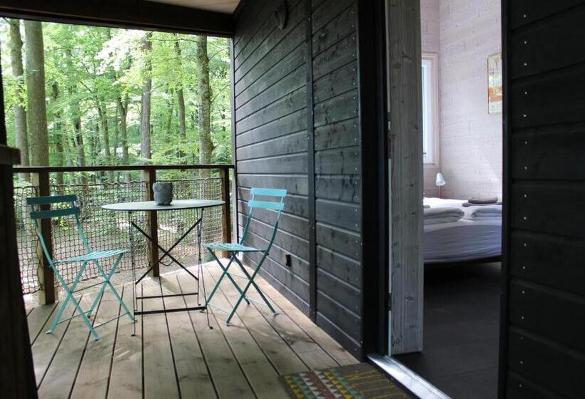 Пансион Les Cabanes Du Mont