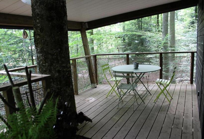 Пансион Les Cabanes Du Mont