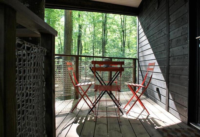 Пансион Les Cabanes Du Mont